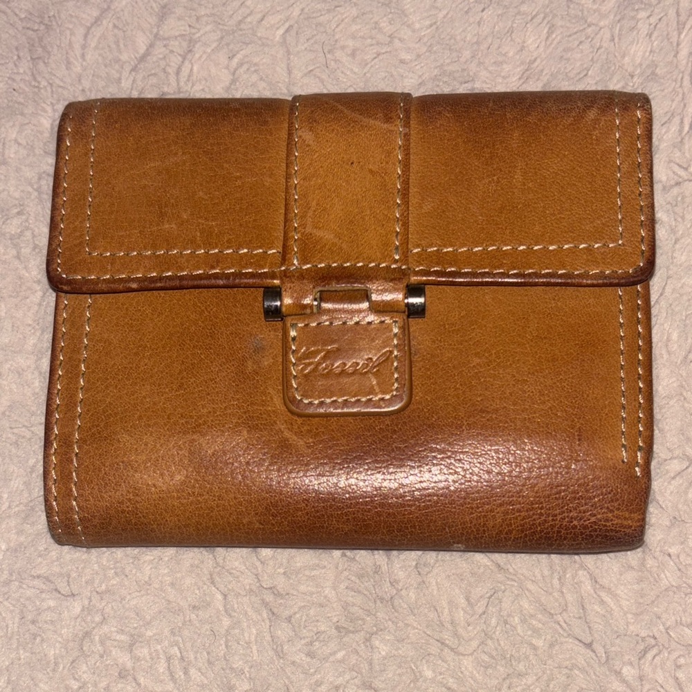 Fossil wallet